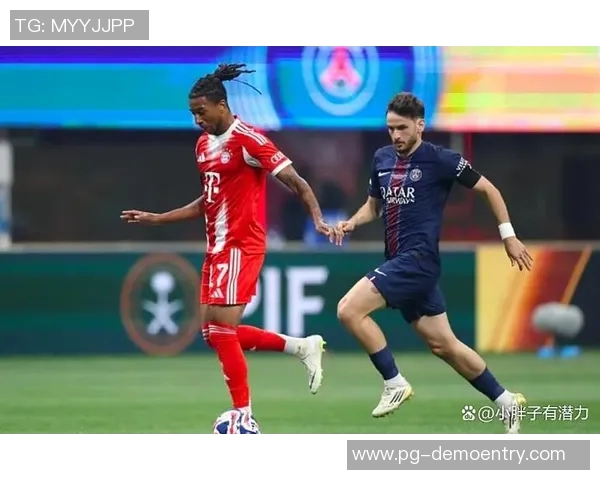 巴黎圣日耳曼大胜拜仁引发争议判罚全场沸腾的瞬间回顾